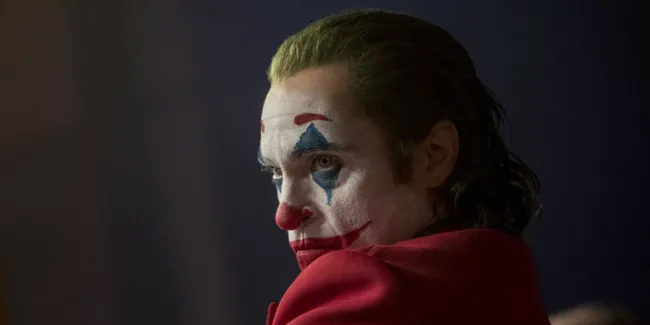 Joker filmini gösterecek sinema salonlarında maske yasaklandı