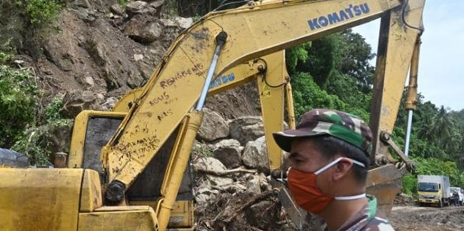 Endonezya'da heyelan: 20 kayıp, 14 yaralı