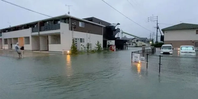 Japonya'da sel felaketi 3 can aldı!