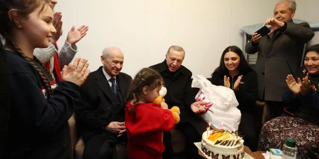 Cumhurbaşkanı Erdoğan, afetzede bir kız çocuğunun doğum gününü kutladı