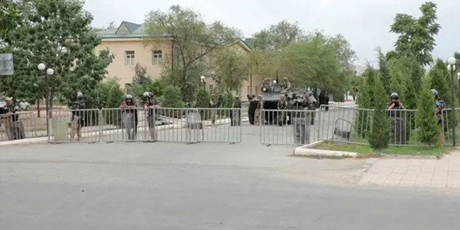 Özbekistan karıştı: 18 ölü, 243 yaralı