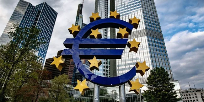 Euro Bölgesi'nde yatırımcı güveni yükseldi