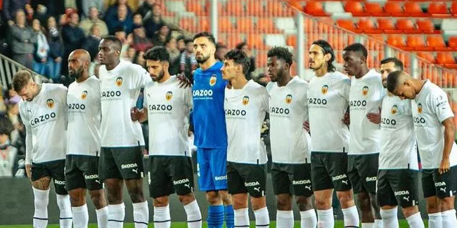 Valencia'lı futbolcular depremzedeleri andı! "Türkiye için dua et"