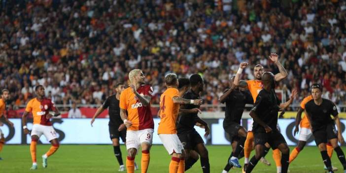 Galatasaray Süper Lig'de ilk mağlubiyetini