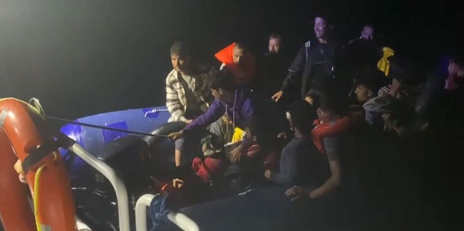 Çanakkale'de büyük kaçak göçmen operasyonu! Lastik botta 92 kaçak göçmen yakalandı