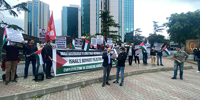 İsrail Konsolosluğu önünde Mavi Marmara protestosu