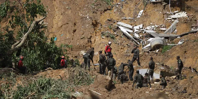 Brezilya'da felaketten geriye 128 can kaybı kaldı