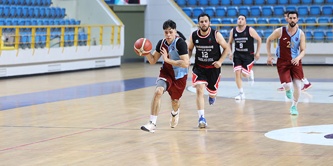Trabzonspor Basketbol A Takımı adını son 12'ye yazdırdı