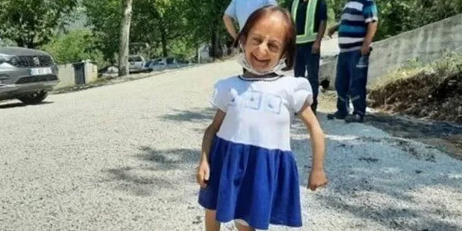 Türkiye'nin en kısa boylu kadını hayatını kaybetti