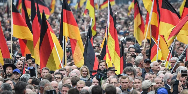 Almanya'da ürküten araştırma: Halkın yüzde 90'ı ırkçılığı kabul ediyor