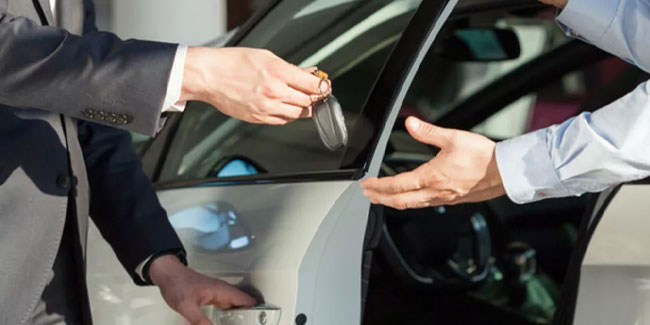 Araç alacaklar dikkat: İkinci el otomobil piyasasından ellerini çektiler