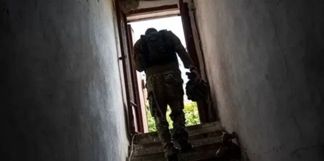 Ukraynalı üst düzey istihbaratçı evinde ölü bulundu