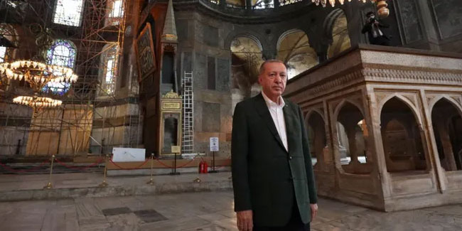 Cumhurbaşkanı Erdoğan: Ayasofya'nın dirilişi bir kez daha hayırlı olsun