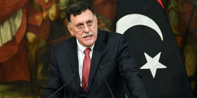 Libya Başbakanı Serrac istifa kararından vazgeçti