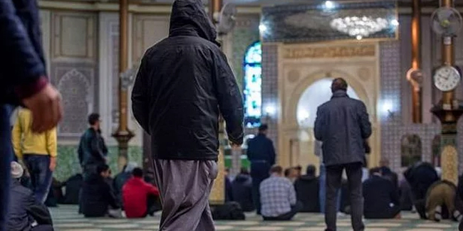 Almanya’da camiyi yakan kişiye 3,5 yıl hapis cezası