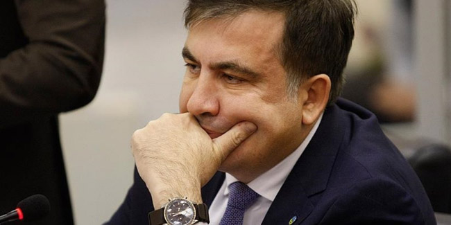 Saakaşvili ilk kez hakim karşına çıktı