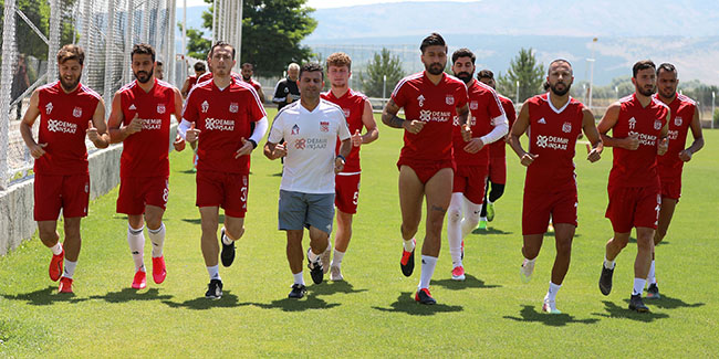 Sivasspor, rotayı Yeni Malatyaspor maçına çevirdi