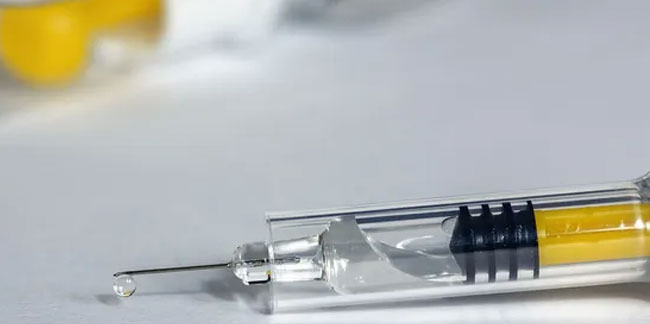 İlk doz aşı olduktan sonra koronaya yakalananlara kötü haber