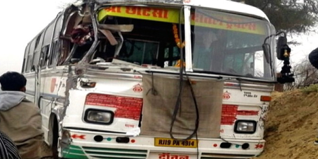 Hindistan’da katliam gibi kaza: 15 ölü, 30 yaralı