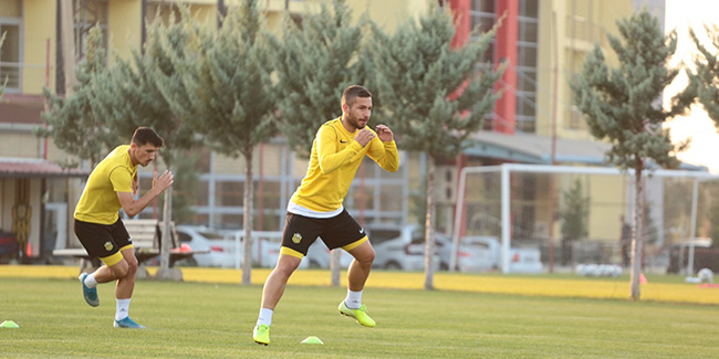  Yeni Malatyaspor'un 3 oyuncusu sakatlandı