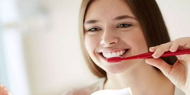 Oruçluyken diş fırçalanır mı? Oruçluyken diş fırçalamak orucu zedeler mi?