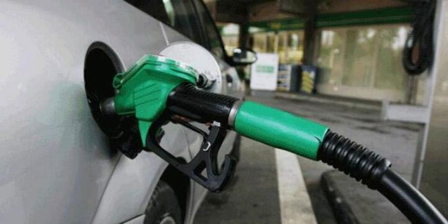 Benzin fiyatında önemli düşüş