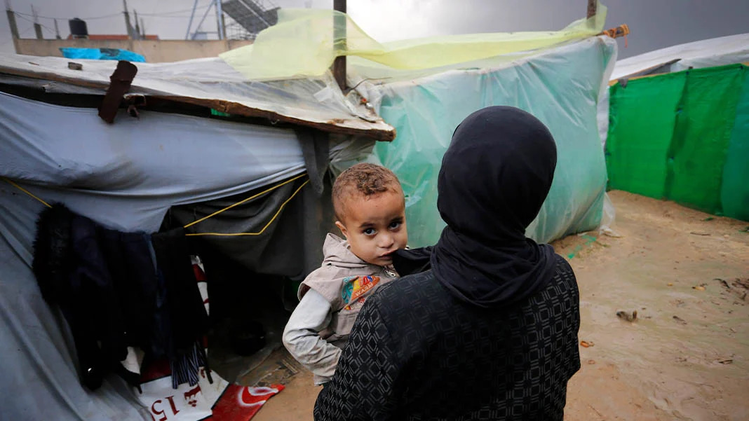Gazze'de çocuk aşıları tükendi