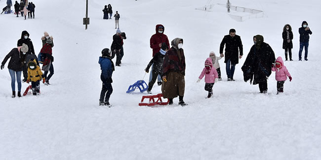 Zigana’da kayak sezonu yeniden başladı