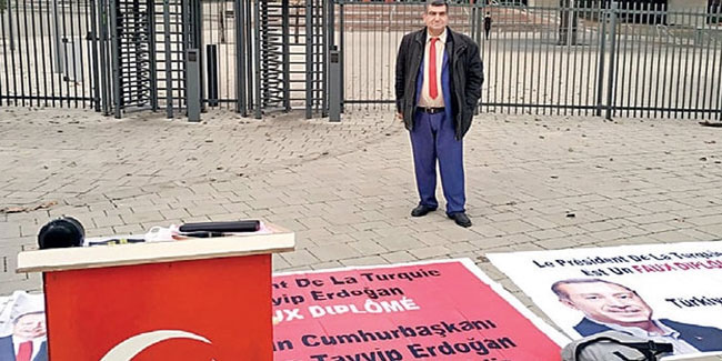 AİHM önünde ''Erdoğan diplomasız cumhurbaşkanı'' eylemi