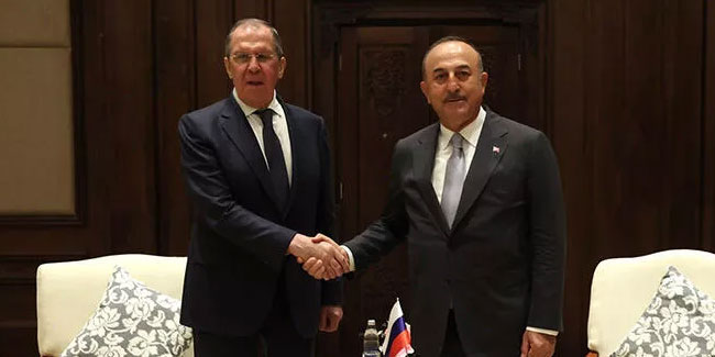 Bakan Çavuşoğlu, Rus mevkidaşı Lavrov ile görüştü