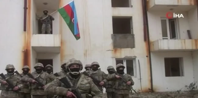 Kelbecer'e 27 yıl sonra Azerbaycan bayrağı dikildi