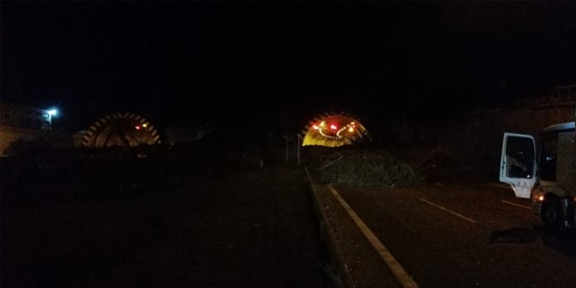 Türkiye’nin Can damarı Bolu Dağı Tüneli trafiğe kapatıldı