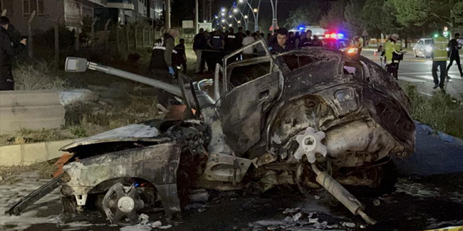 Niğde’de otomobil yayaya çarptıktan sonra yandı: 3 ölü
