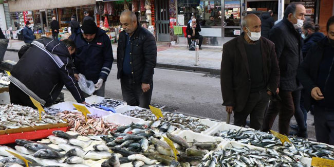 Balıkçıların dediği çıktı: Fiyat artınca talep patladı