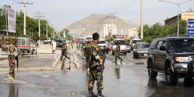 Afganistan'da kanlı saldırı: 25 korucu öldü