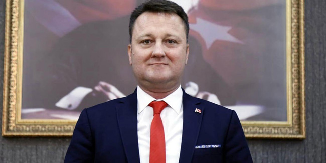 Yolsuzluk operasyonunda tutuklanmıştı! CHP'li eski başkan Serdar Aksoy hakkında flaş karar!