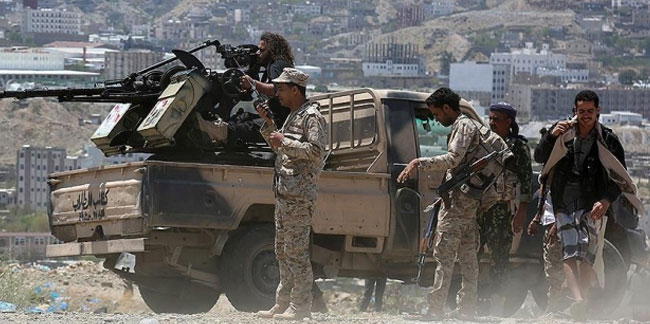 Yemen ordusu stratejik ilçede kontrolü ele geçirdiğini duyurdu