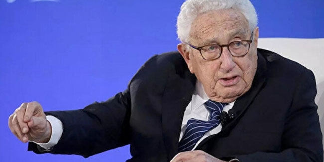 Henry Kissinger: ABD kendi hataları yüzünden savaşın eşiğine geldi