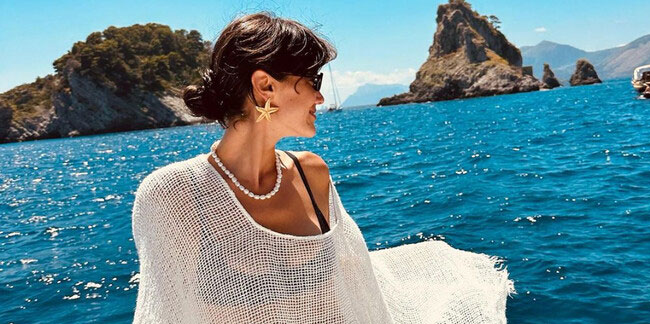 Pınar Deniz, tatil fotoğraflarını paylaştı