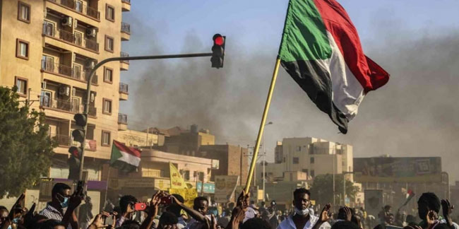 Sudan'da gösterilerde 1 kişi öldü, 89 polis yaralandı