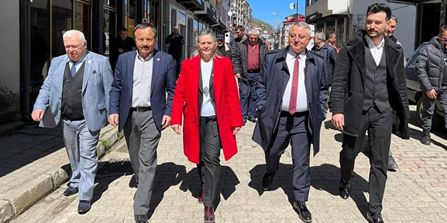 …Ve Değişim Ateşi Trabzon’da yandı! Suiçmez Kılıçdaroğlu’nun Trabzon ziyaretini böyle yorumladı