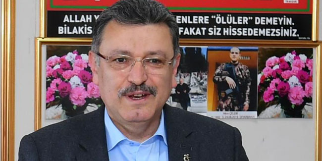 Ahmet Metin Genç, "Mehmetçik adını tarihe yazdırdı"