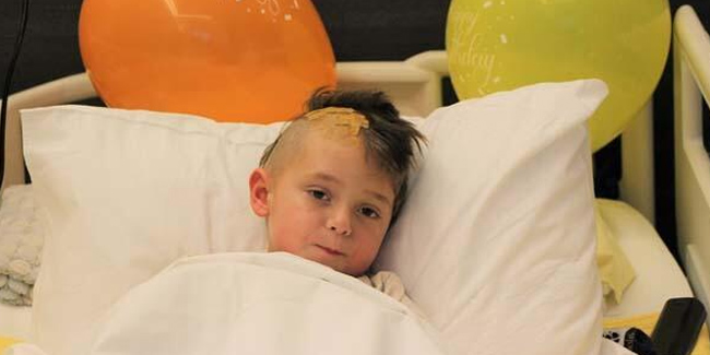 Koronavirüs sonrası sürekli uyuyordu; 4 yaşındaki çocuk Türkiye’de uyandı