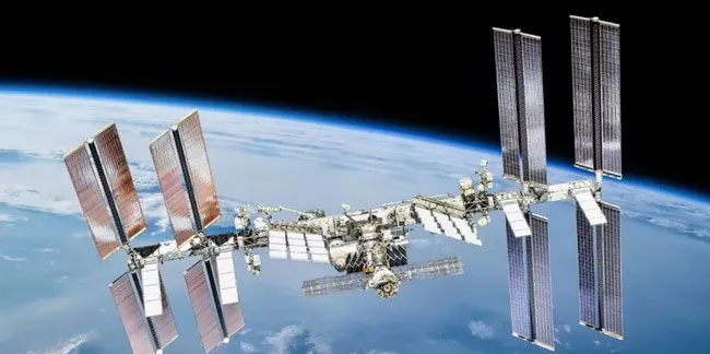 Rus kozmonotlar Uluslararası Uzay İstasyonu'ndan ayrılacak