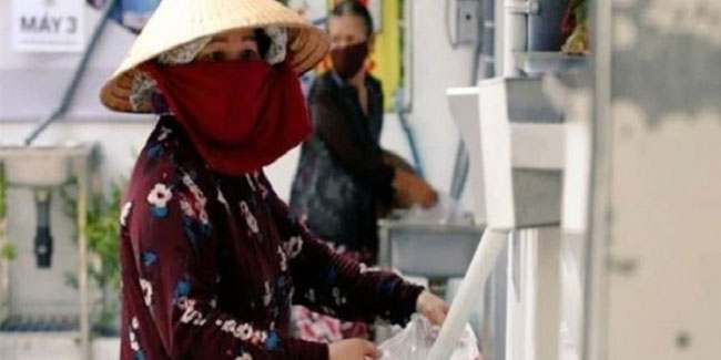 Vietnam’da işsiz kalanlar için pirinç ATM'si icat edildi