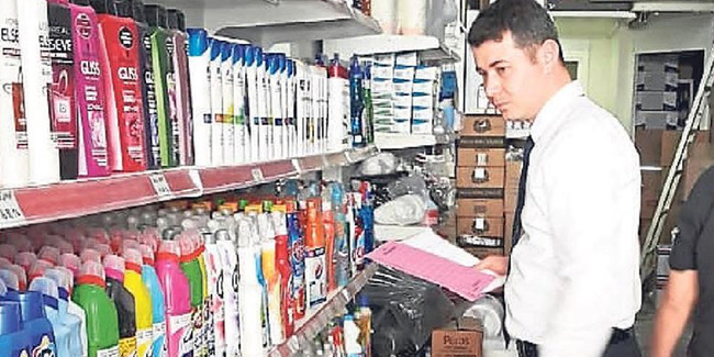 Burdur'da maske ve dezenfektanlarda fahiş fiyat baskını