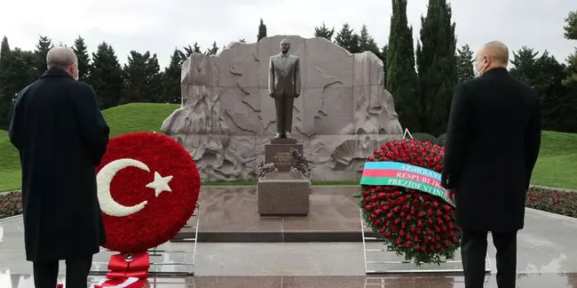 Cumhurbaşkanı Erdoğan ile İlham Aliyev Azerbaycan'ın büyük zaferini kutluyor