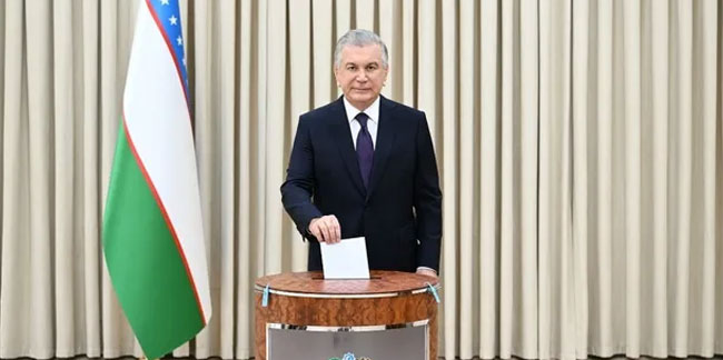 Anayasa değişikliği: Özbekistan Devlet Başkanı 2040'a kadar görevde kalabilecek