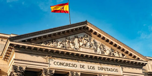 İspanya'da Anayasa Mahkemesi, ülke tarihinde ilk defa bir yasa tasarısını bloke etti