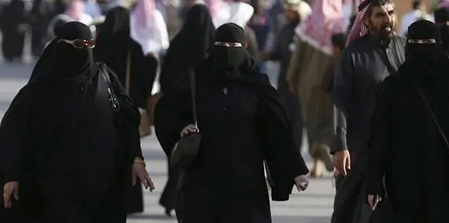 Suudi Arabistan'da kız öğrencilerin sınava kara çarşafla girmesi yasaklandı